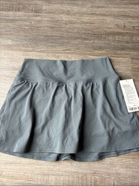 NWT Lululemon Align high rise skort size 14 gray